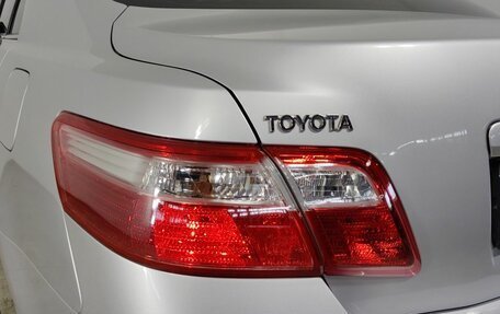 Toyota Camry, 2011 год, 1 950 000 рублей, 32 фотография