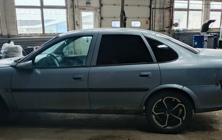 Opel Vectra B рестайлинг, 1997 год, 100 000 рублей, 4 фотография