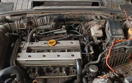 Opel Vectra B рестайлинг, 1997 год, 100 000 рублей, 5 фотография