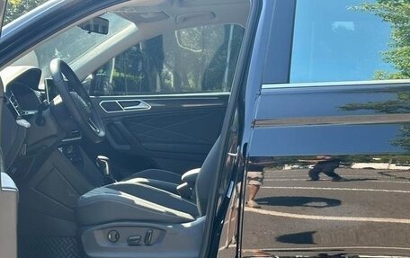 Volkswagen Tiguan II, 2021 год, 2 100 000 рублей, 14 фотография