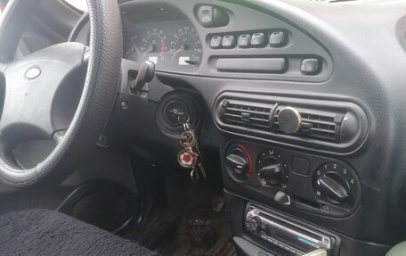 Chevrolet Niva I рестайлинг, 2005 год, 400 000 рублей, 1 фотография