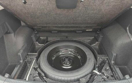 Volkswagen Tiguan II, 2021 год, 2 100 000 рублей, 12 фотография