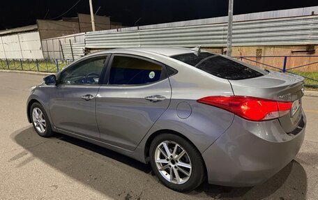 Hyundai Avante, 2011 год, 960 000 рублей, 3 фотография