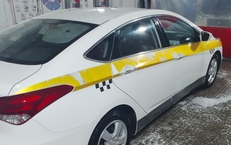 Hyundai i40 I рестайлинг, 2016 год, 1 100 000 рублей, 6 фотография
