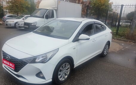 Hyundai Solaris II рестайлинг, 2020 год, 1 450 000 рублей, 1 фотография