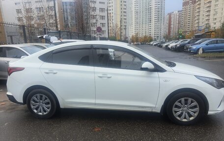 Hyundai Solaris II рестайлинг, 2020 год, 1 450 000 рублей, 4 фотография