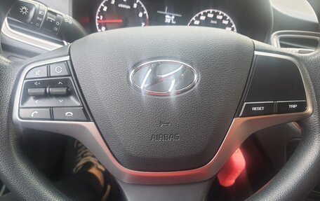 Hyundai Solaris II рестайлинг, 2020 год, 1 450 000 рублей, 10 фотография