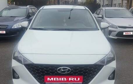 Hyundai Solaris II рестайлинг, 2020 год, 1 450 000 рублей, 2 фотография