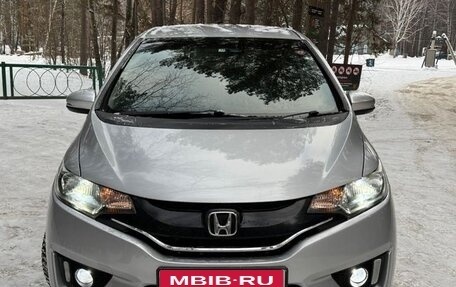 Honda Fit III, 2016 год, 960 000 рублей, 1 фотография