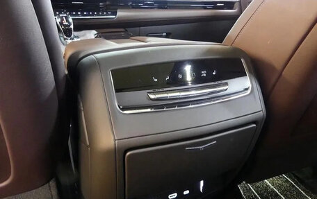 Cadillac Escalade V, 2023 год, 10 548 027 рублей, 18 фотография