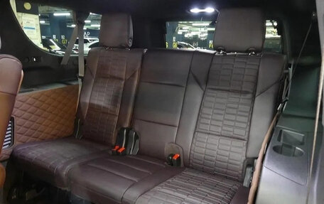 Cadillac Escalade V, 2023 год, 10 548 027 рублей, 19 фотография