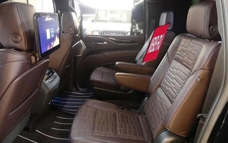 Cadillac Escalade V, 2023 год, 10 548 027 рублей, 17 фотография