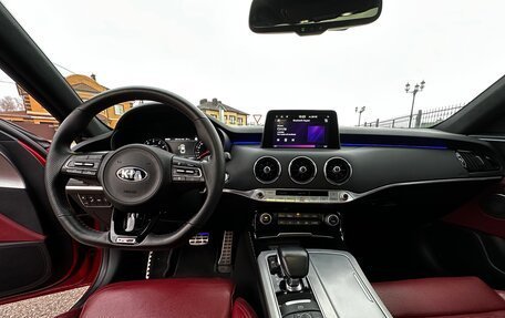 KIA Stinger I, 2019 год, 2 850 000 рублей, 12 фотография