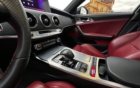 KIA Stinger I, 2019 год, 2 850 000 рублей, 13 фотография