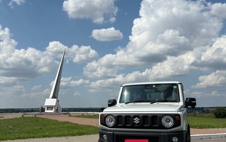 Suzuki Jimny, 2022 год, 1 650 000 рублей, 2 фотография