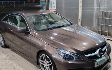 Mercedes-Benz E-Класс, 2013 год, 2 100 000 рублей, 7 фотография