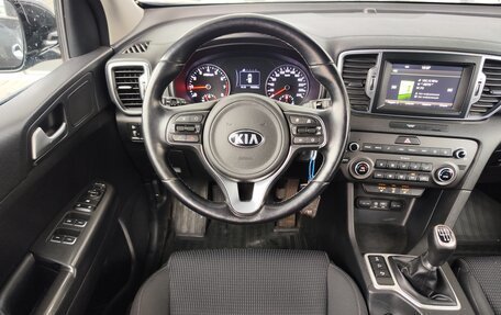 KIA Sportage IV рестайлинг, 2016 год, 1 799 000 рублей, 7 фотография