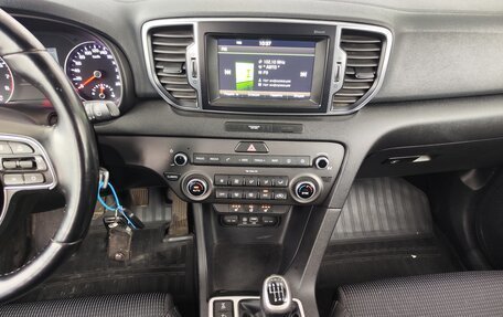 KIA Sportage IV рестайлинг, 2016 год, 1 799 000 рублей, 8 фотография