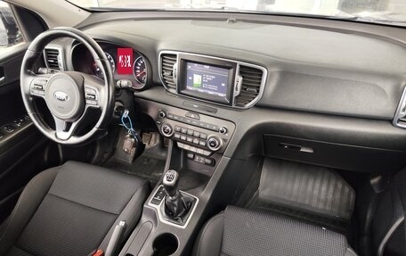 KIA Sportage IV рестайлинг, 2016 год, 1 799 000 рублей, 5 фотография
