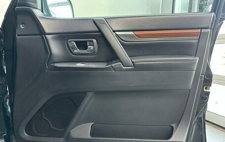 Mitsubishi Pajero IV, 2006 год, 1 176 471 рублей, 19 фотография