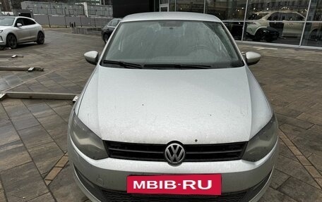 Volkswagen Polo VI (EU Market), 2012 год, 790 000 рублей, 2 фотография