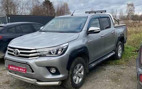 Toyota Hilux VIII, 2016 год, 2 700 000 рублей, 1 фотография
