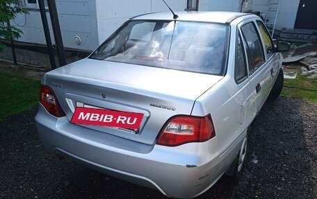 Daewoo Nexia I рестайлинг, 2010 год, 350 000 рублей, 2 фотография