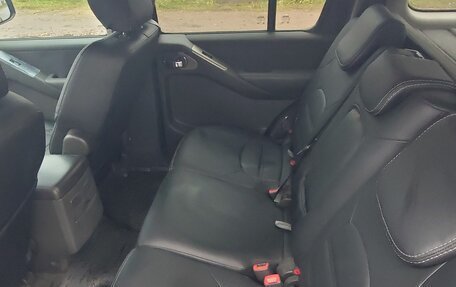 Nissan Pathfinder, 2007 год, 510 000 рублей, 14 фотография