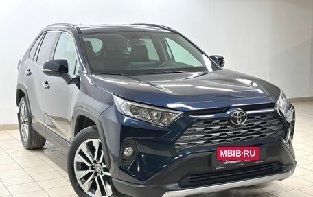 Toyota RAV4, 2020 год, 3 854 000 рублей, 3 фотография