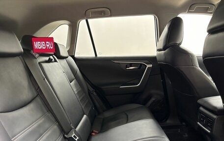 Toyota RAV4, 2020 год, 3 854 000 рублей, 13 фотография