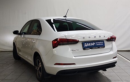 Skoda Rapid II, 2021 год, 1 550 000 рублей, 3 фотография