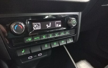 Skoda Rapid II, 2021 год, 1 550 000 рублей, 13 фотография