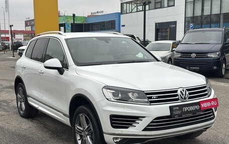 Volkswagen Touareg III, 2016 год, 2 999 000 рублей, 3 фотография
