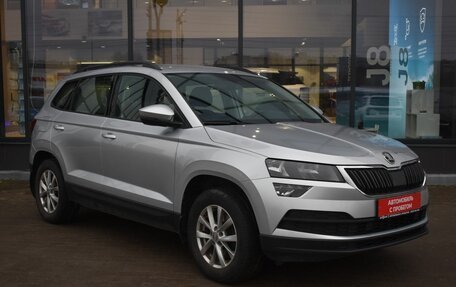 Skoda Karoq I, 2020 год, 2 500 000 рублей, 3 фотография