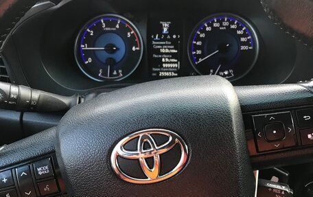 Toyota Hilux VIII, 2016 год, 2 700 000 рублей, 3 фотография