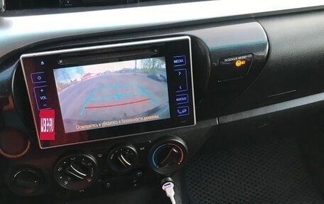 Toyota Hilux VIII, 2016 год, 2 700 000 рублей, 4 фотография