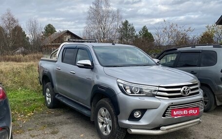 Toyota Hilux VIII, 2016 год, 2 700 000 рублей, 2 фотография
