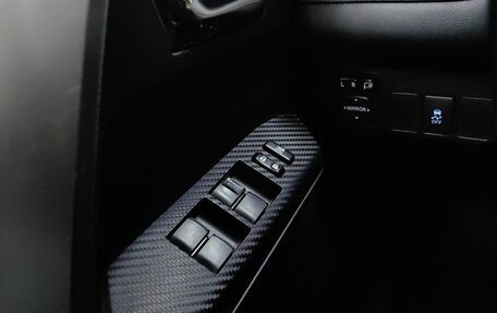 Toyota RAV4, 2015 год, 1 799 000 рублей, 23 фотография