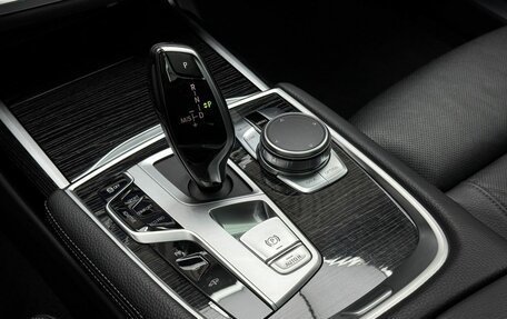 BMW 7 серия, 2019 год, 4 999 000 рублей, 16 фотография