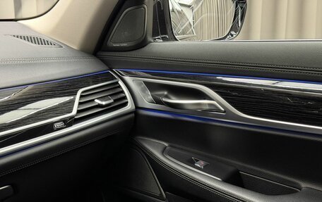 BMW 7 серия, 2019 год, 4 999 000 рублей, 17 фотография