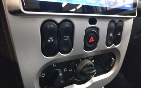 Renault Logan I, 2010 год, 350 000 рублей, 11 фотография