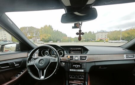 Mercedes-Benz E-Класс, 2013 год, 2 200 000 рублей, 11 фотография