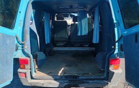 Volkswagen Transporter T4, 1994 год, 250 000 рублей, 3 фотография