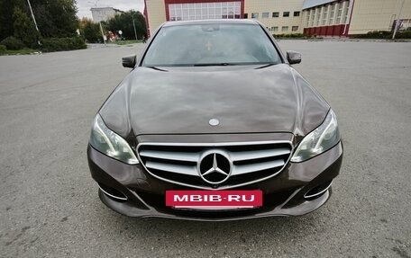 Mercedes-Benz E-Класс, 2013 год, 2 200 000 рублей, 12 фотография