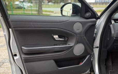 Land Rover Range Rover Evoque I, 2017 год, 2 900 000 рублей, 24 фотография