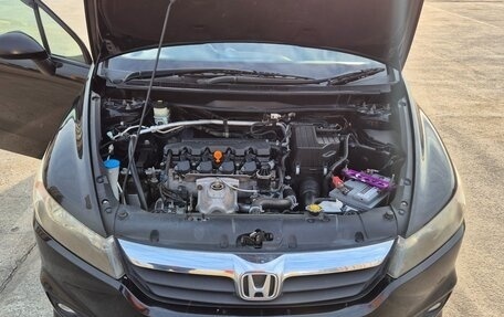 Honda Stream II, 2008 год, 1 100 000 рублей, 22 фотография