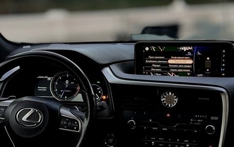 Lexus RX IV рестайлинг, 2019 год, 4 770 000 рублей, 4 фотография