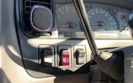 Mitsubishi Delica IV, 1996 год, 1 170 000 рублей, 25 фотография