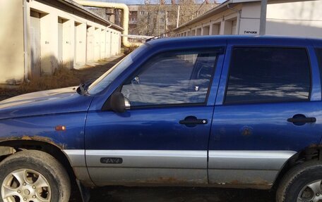 Chevrolet Niva I рестайлинг, 2006 год, 300 000 рублей, 2 фотография