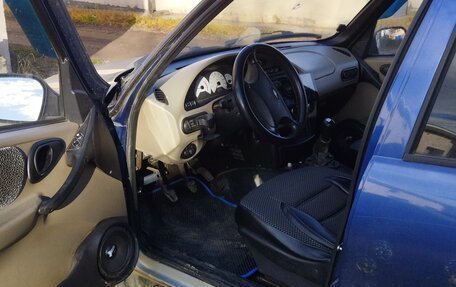 Chevrolet Niva I рестайлинг, 2006 год, 300 000 рублей, 12 фотография